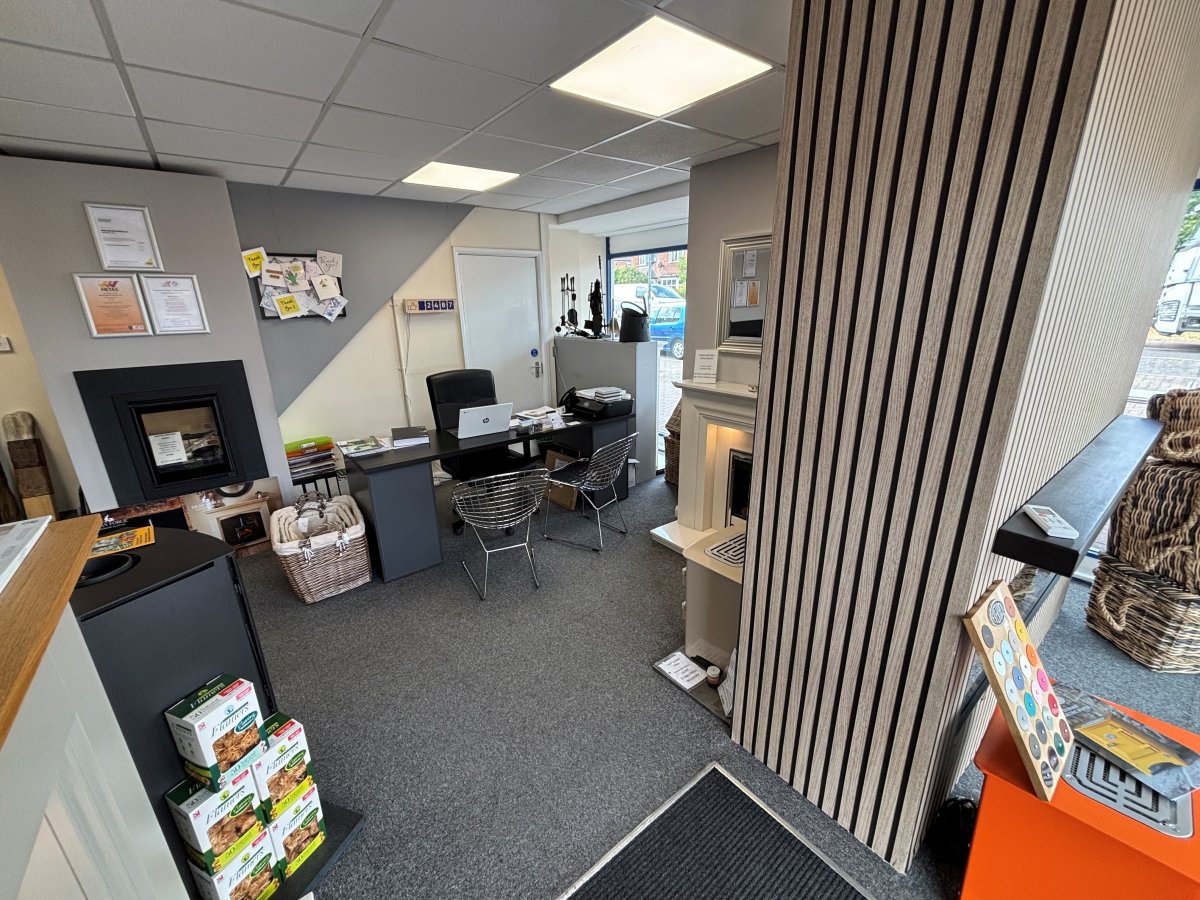 Retail/Shop in Leicester - photo 4