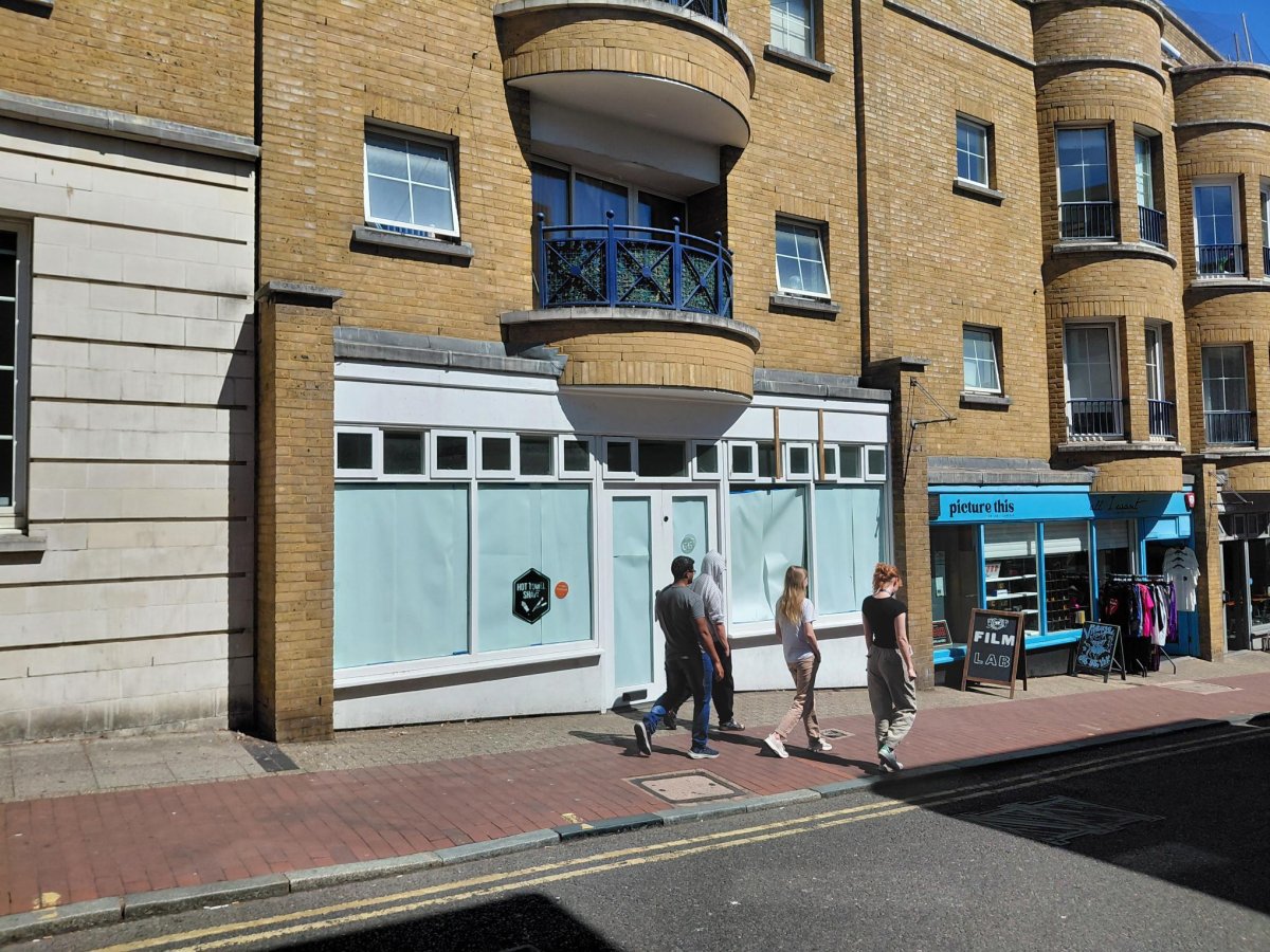 Retail/Shop To Let, Brighton, East Sussex