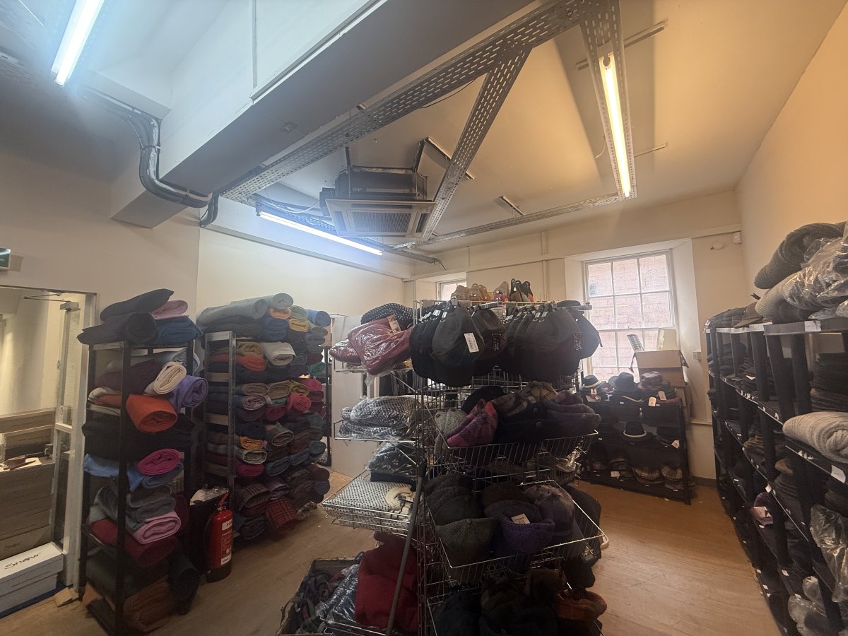 Retail/Shop in Inverness - photo 3