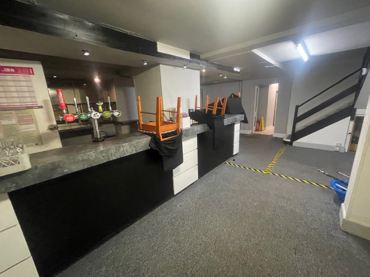 Retail/Shop in Tavistock - photo 4