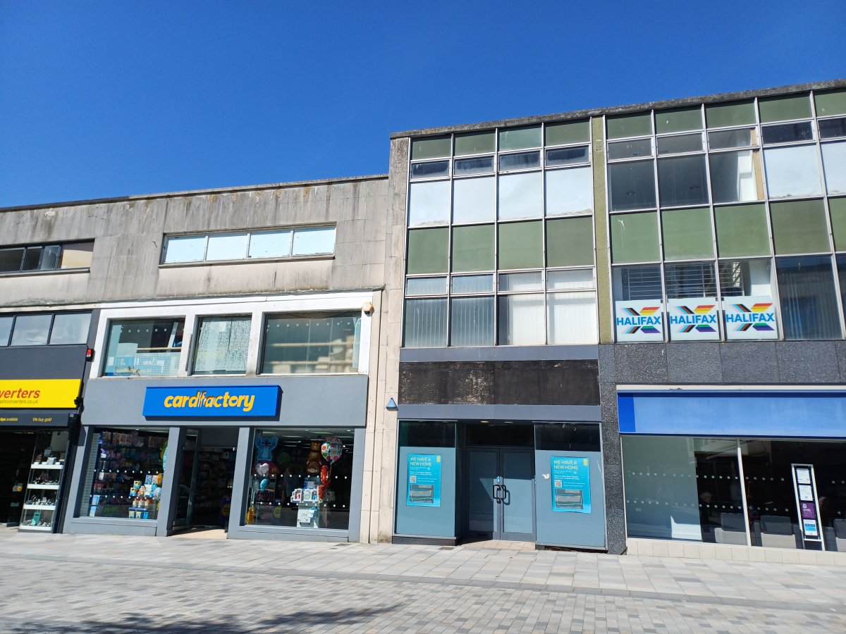 Retail/Shop To Let, Plymouth, Devon
