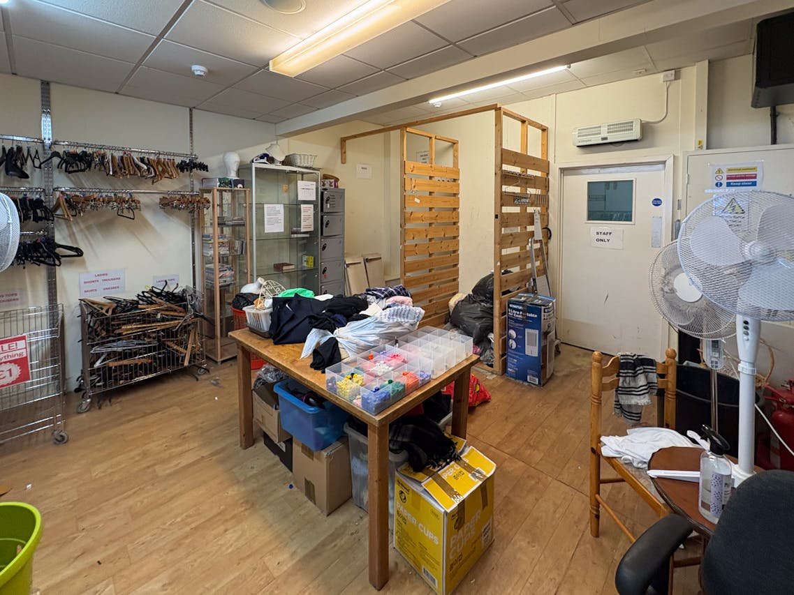 Retail/Shop in Bournemouth - photo 3