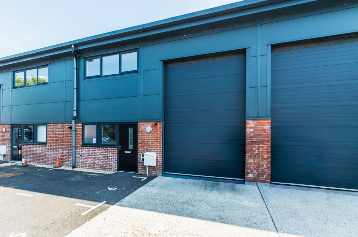 Retail in Ringwood