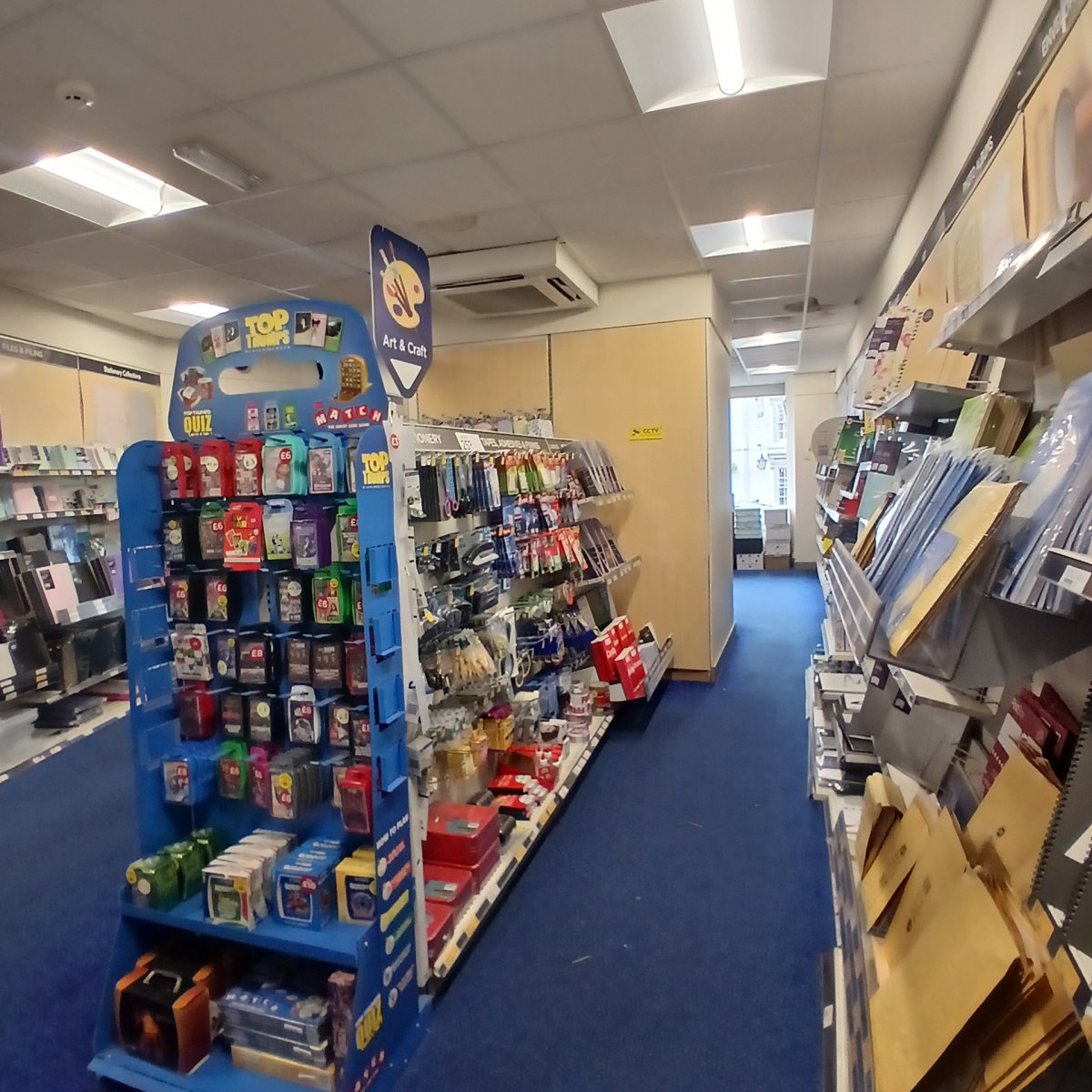 Retail/Shop in Buckingham - photo 3