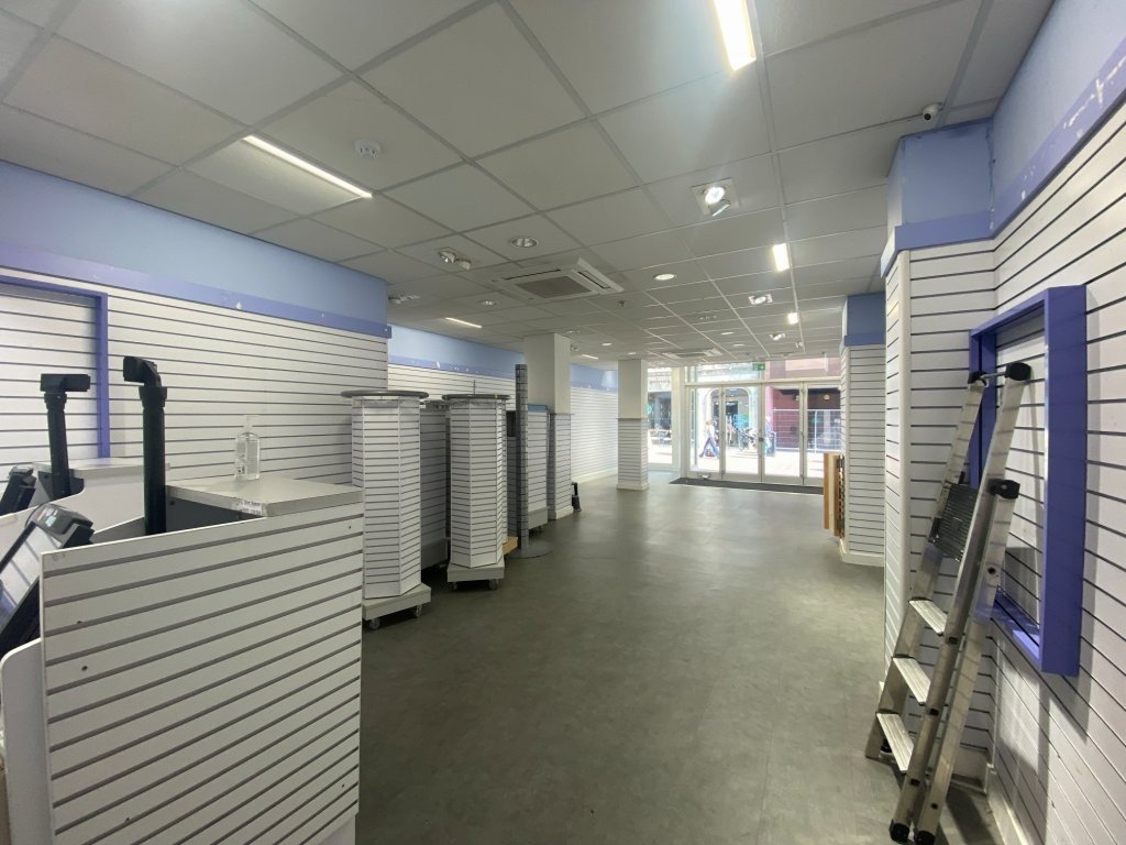 Retail/Shop in Ipswich - photo 2