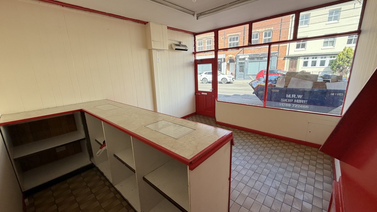 Retail/Shop in Leamington Spa - photo 3