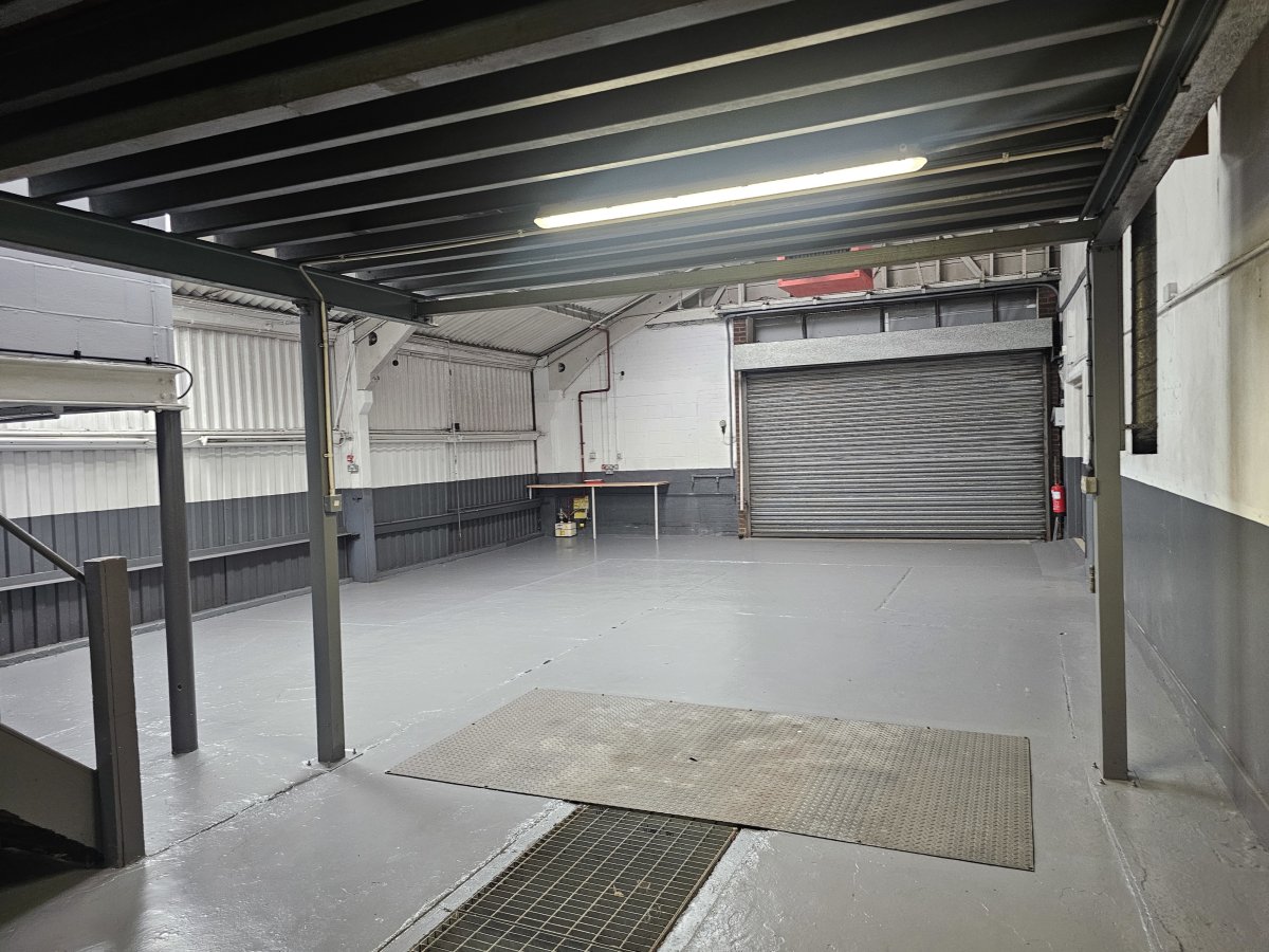 Retail/Shop in Sittingbourne - photo 3