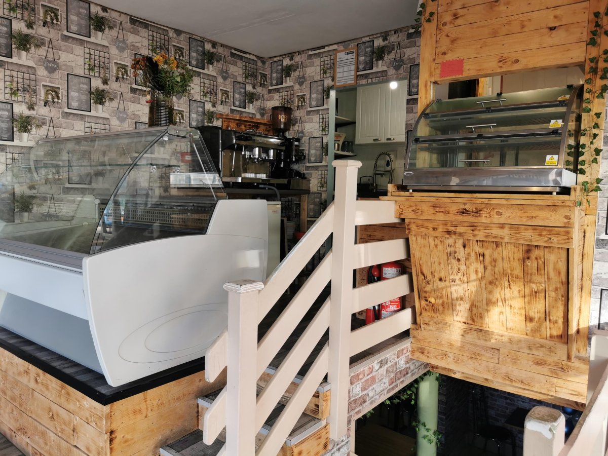 Retail/Shop in Great Yarmouth - photo 3