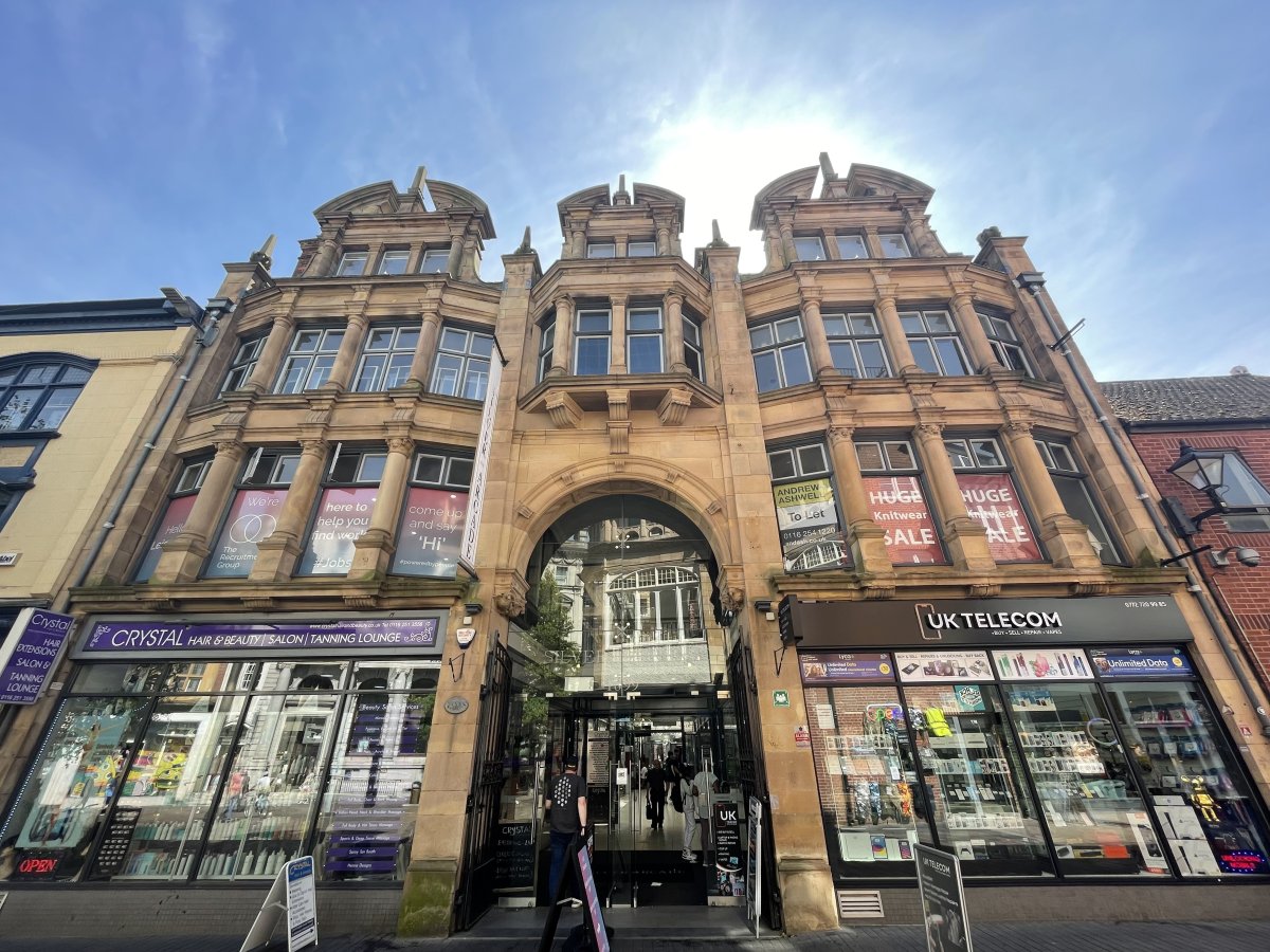 Retail/Shop in Leicester - photo 2