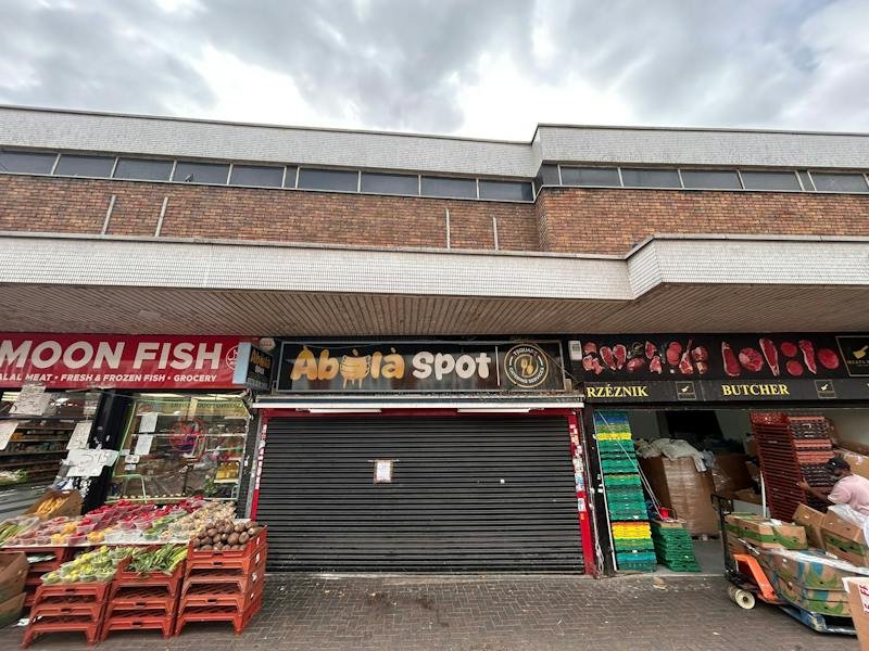 Retail/Shop in Barking - photo 4