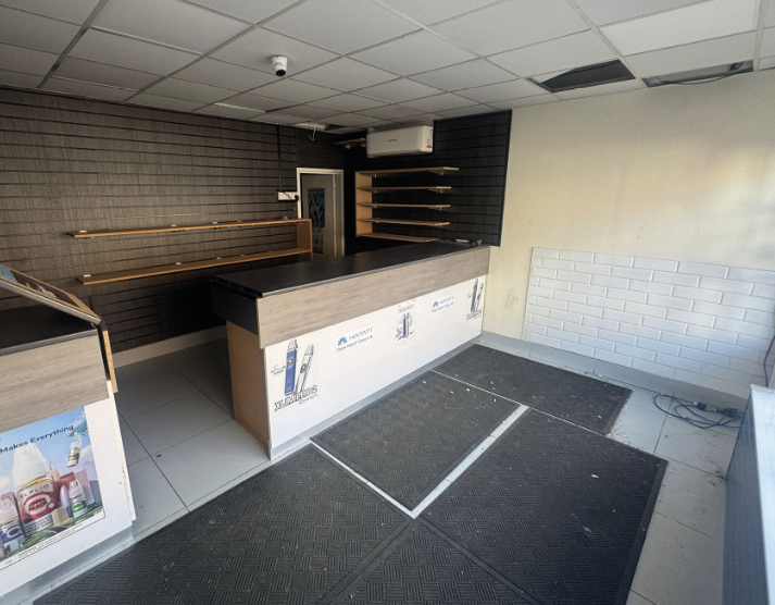 Retail/Shop in Wigston - photo 2