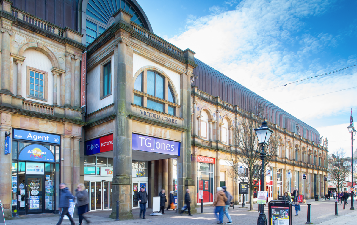 Retail/Shop in Harrogate - photo 3