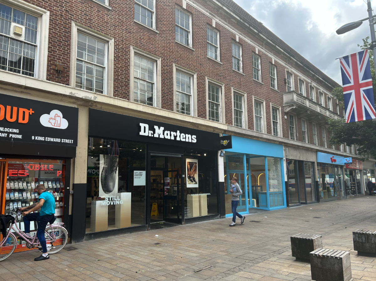 Retail/Shop in Hull - photo 2