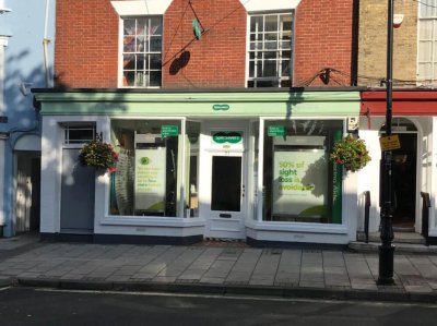 Retail in Lymington