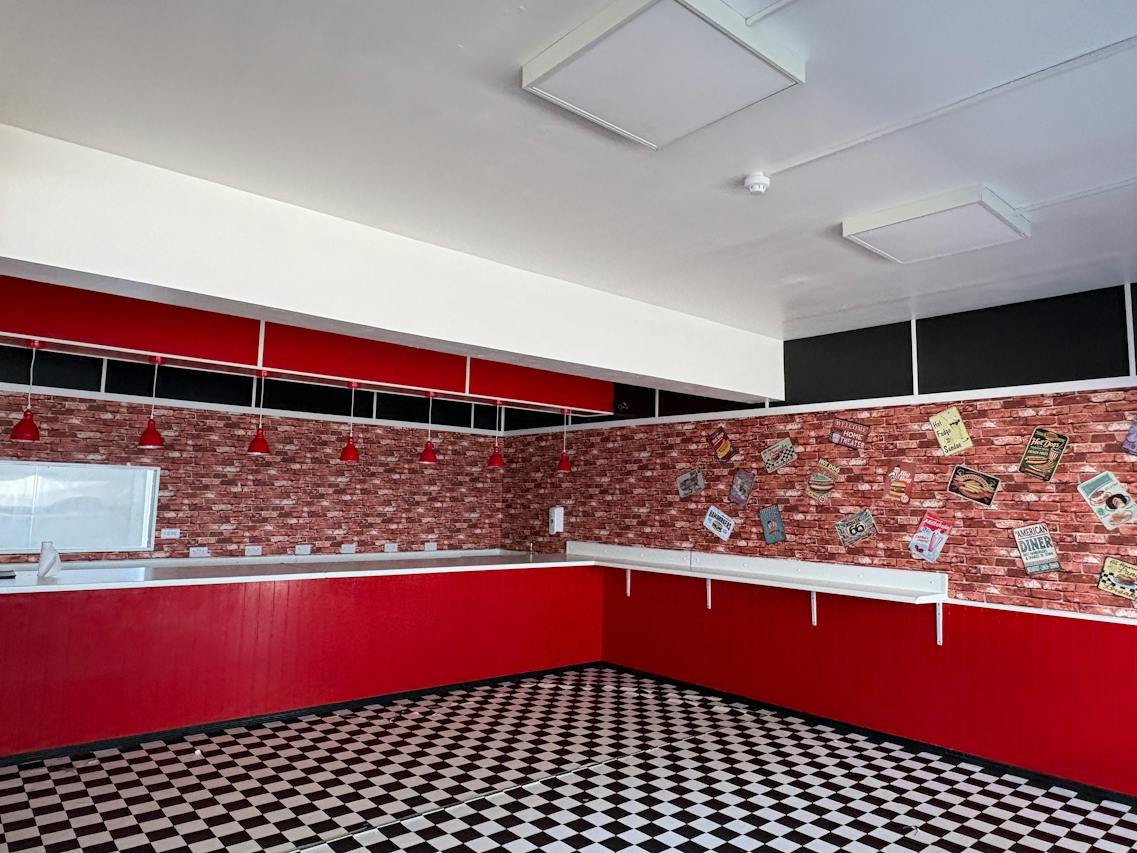 Retail/Shop in Havant - photo 3