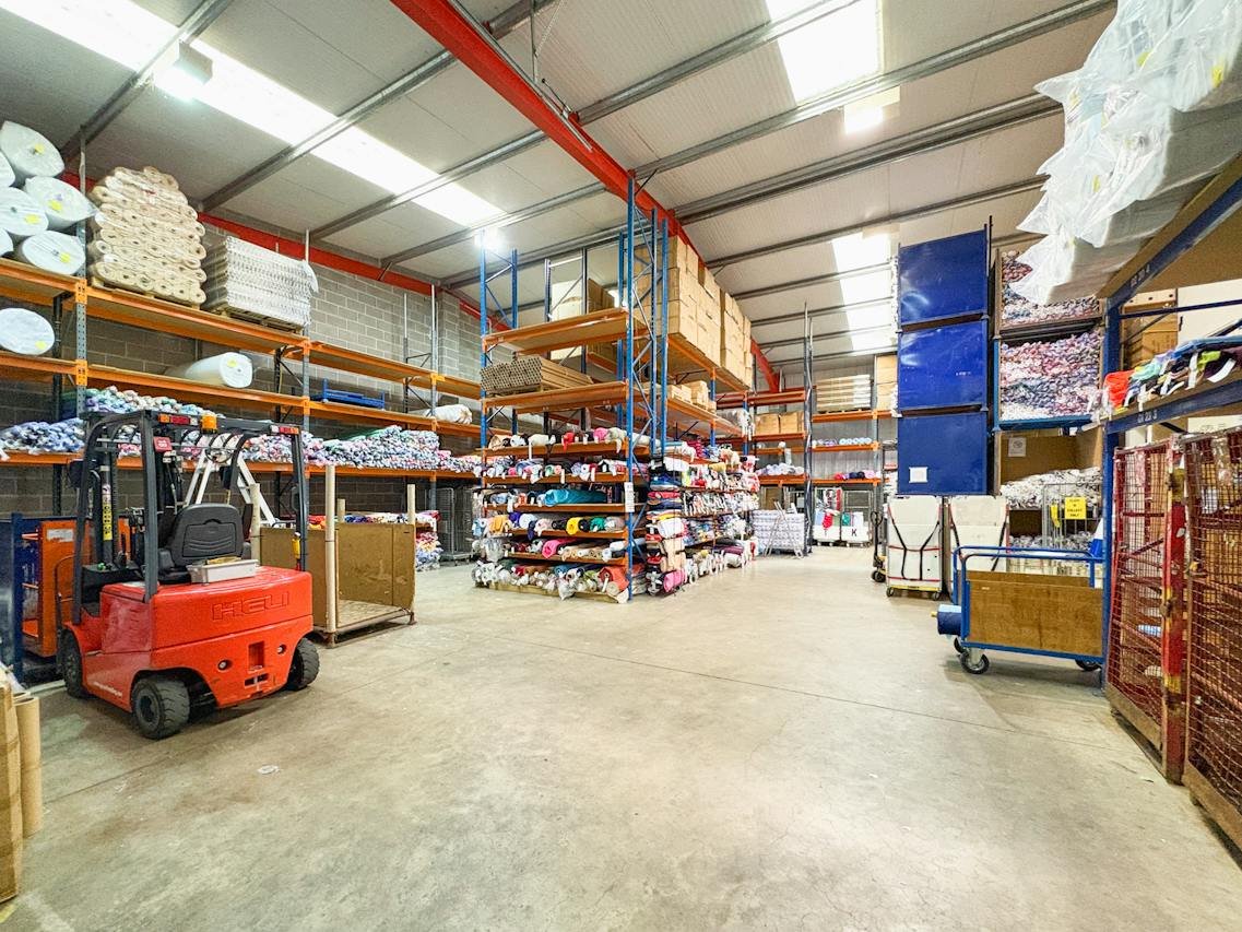 Retail/Shop in Ringwood - photo 3