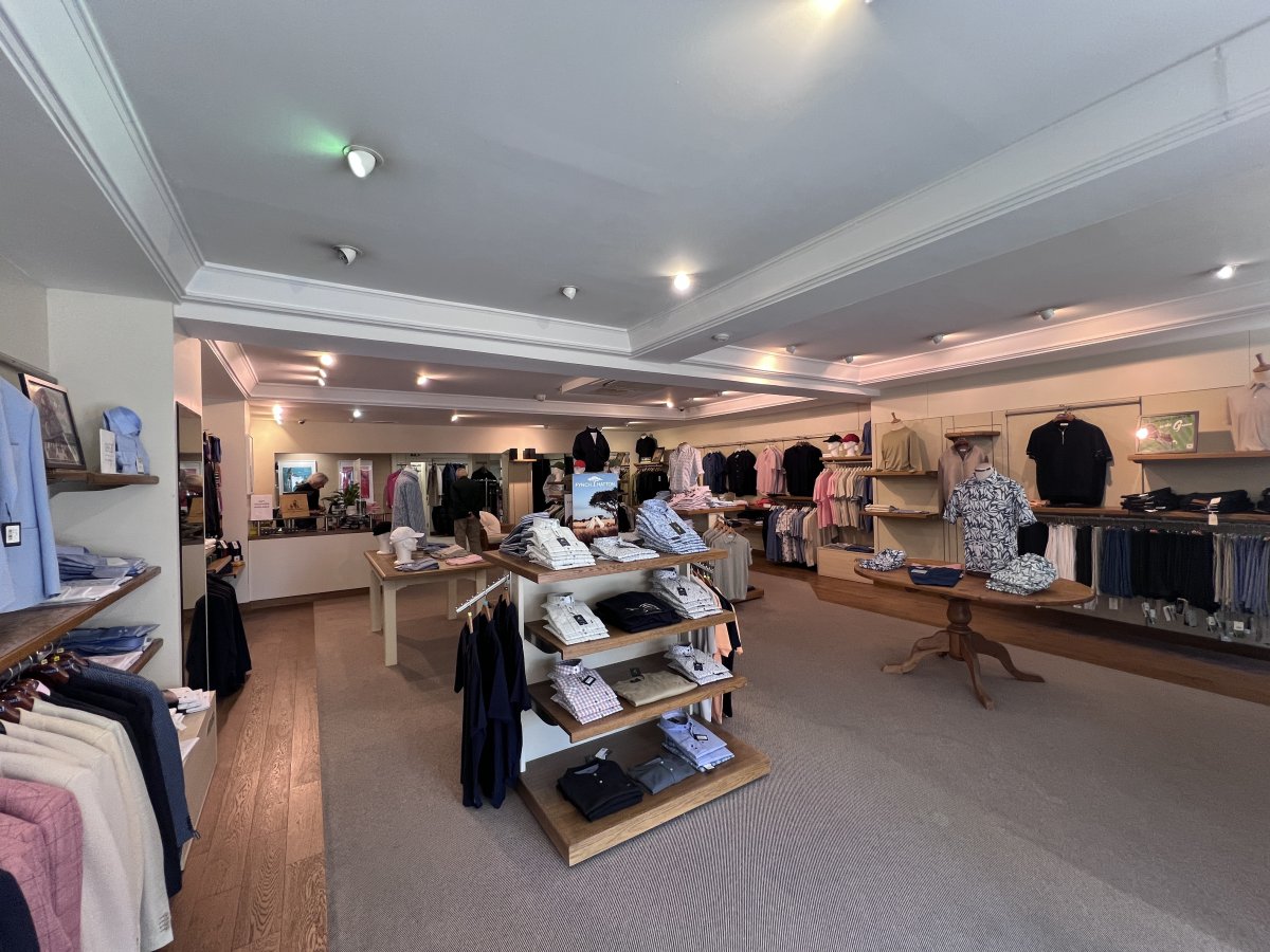 Retail/Shop in Banstead - photo 3