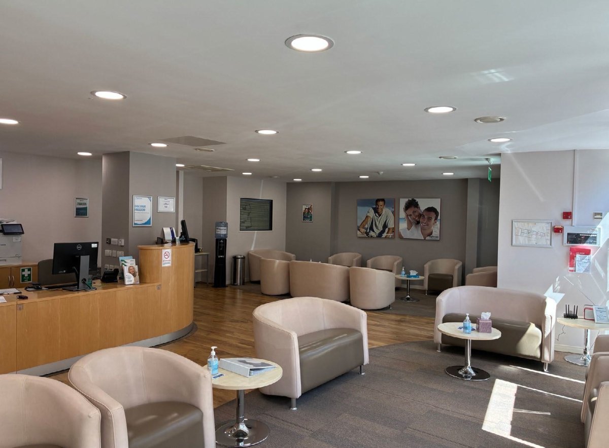 Retail/Shop in Maidstone - photo 2