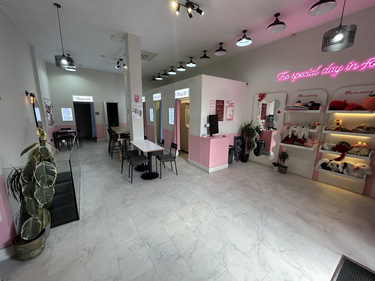 Retail/Shop in Glasgow - photo 2