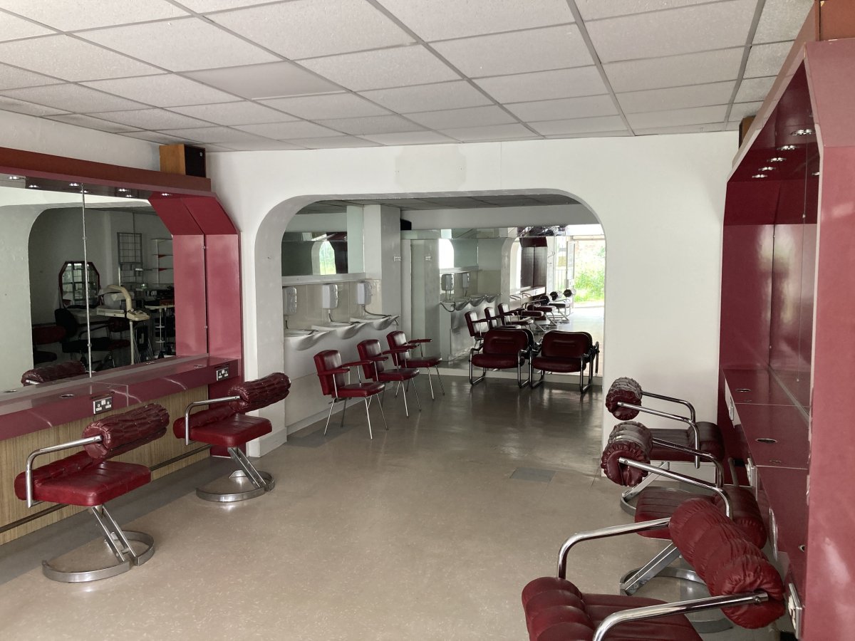 Retail/Shop in Ayr - photo 2