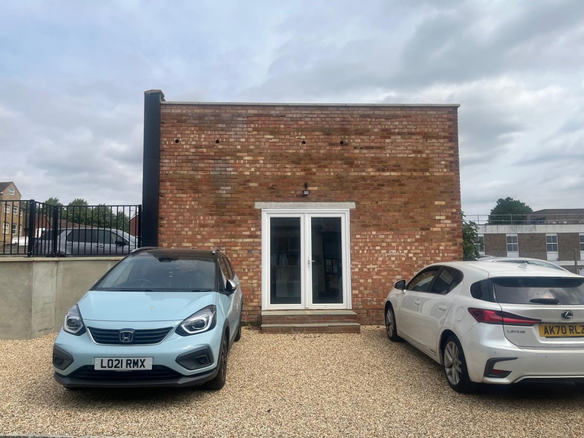 Retail in Hitchin