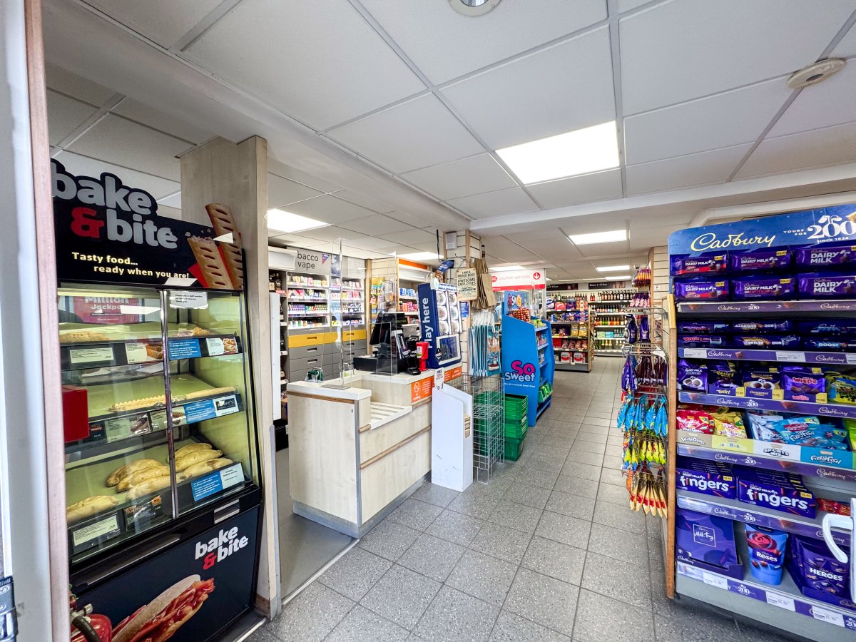 Retail/Shop in Cubert - photo 3