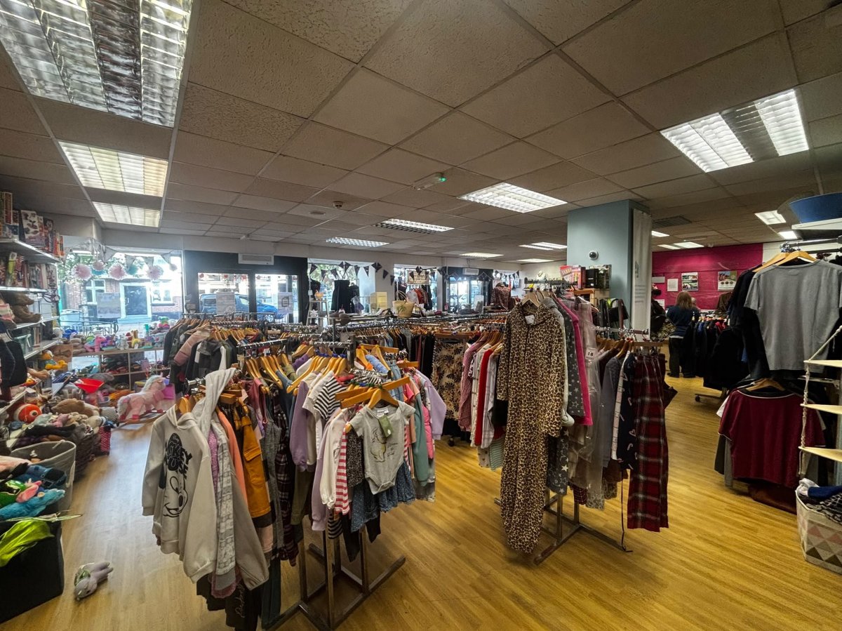 Retail/Shop in Hinckley - photo 2