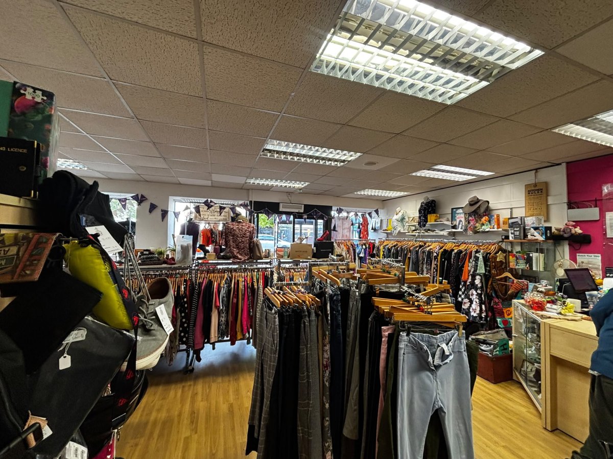 Retail/Shop in Hinckley - photo 3