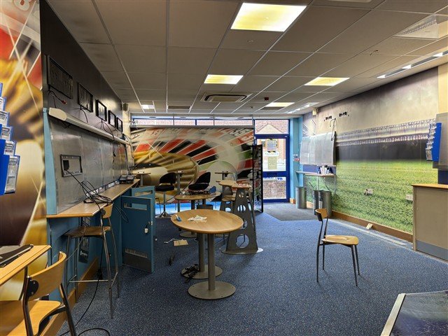 Retail/Shop in Winchester - photo 4