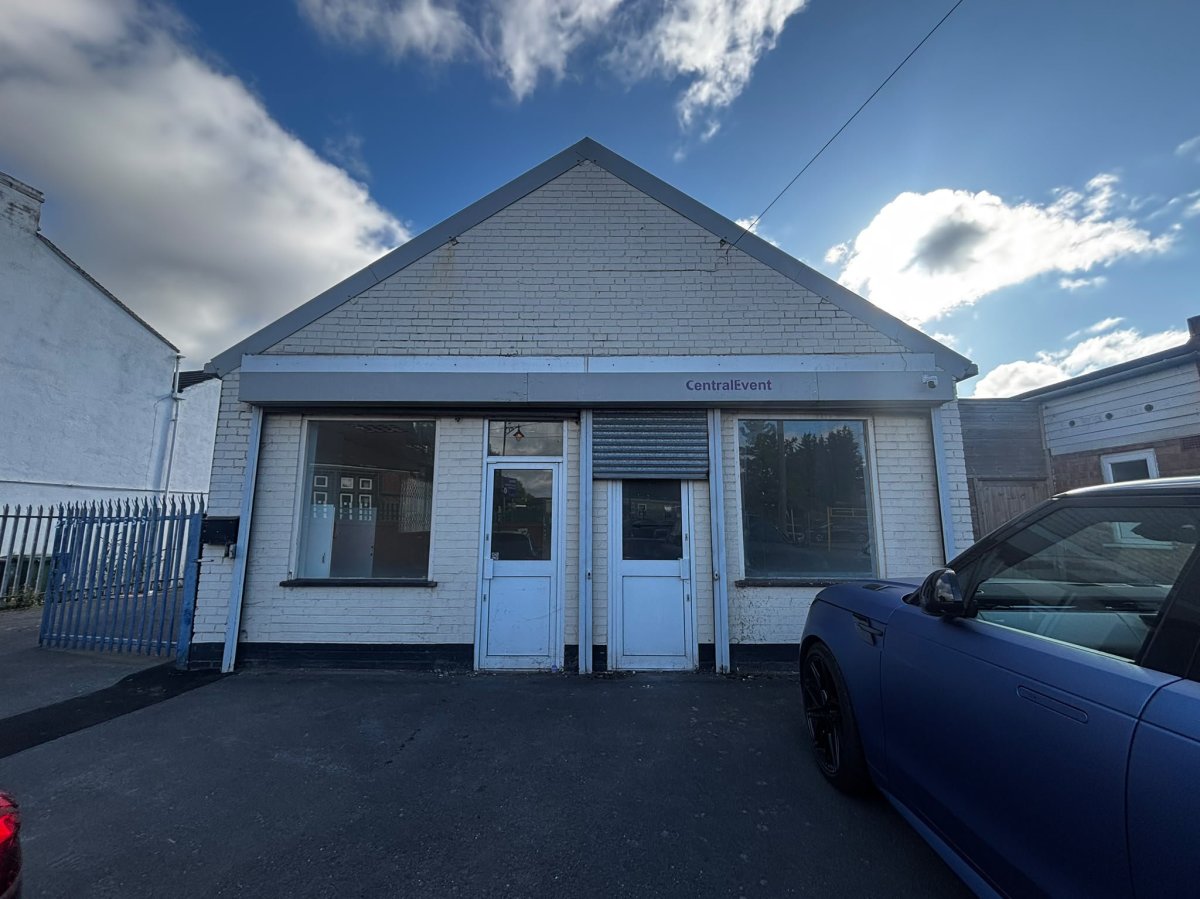 Retail/Shop To Let, Nuneaton, Warwickshire