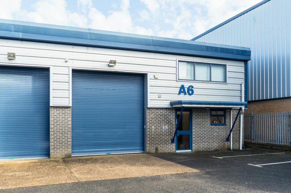 Retail in Wimborne