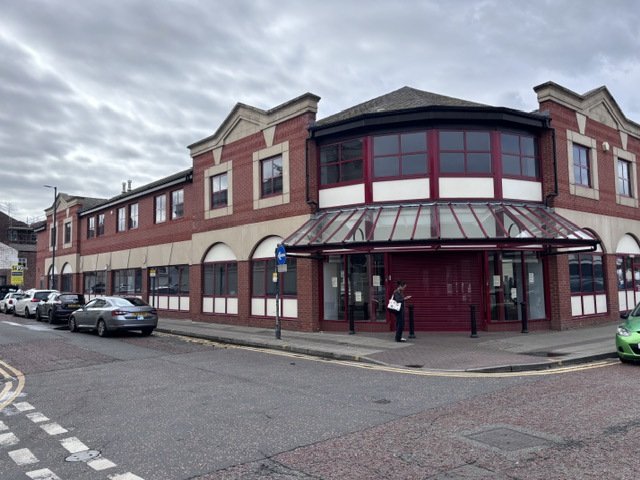 Retail in Ashton Under Lyne