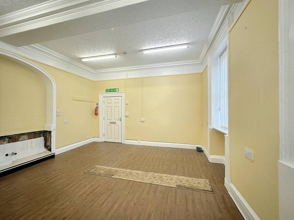 Retail/Shop in Doncaster - photo 3