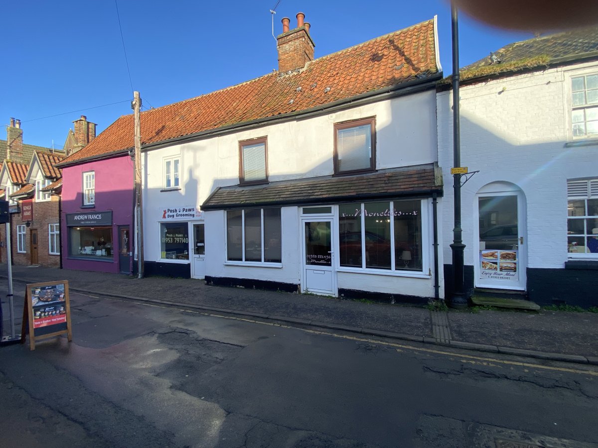 Retail in Watton