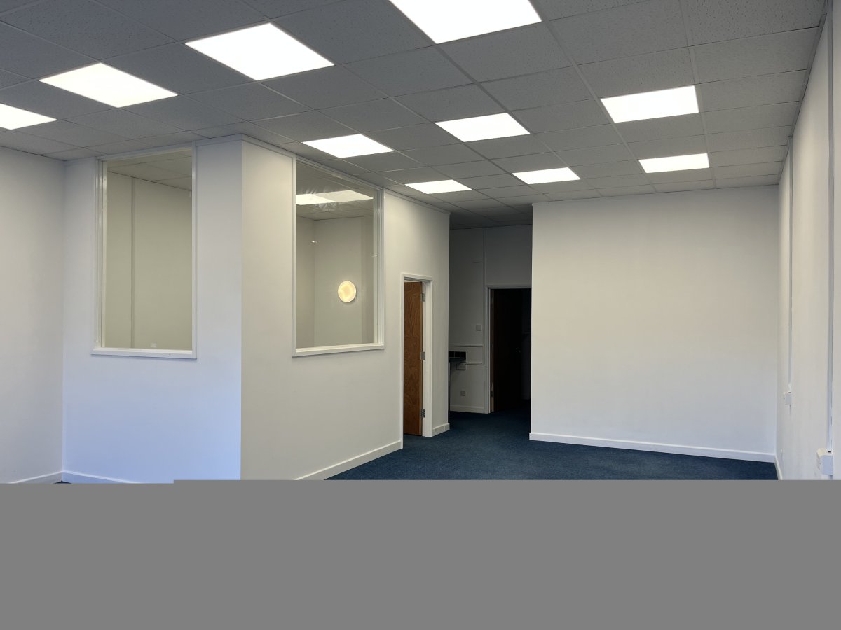 Retail/Shop in Exmouth - photo 3