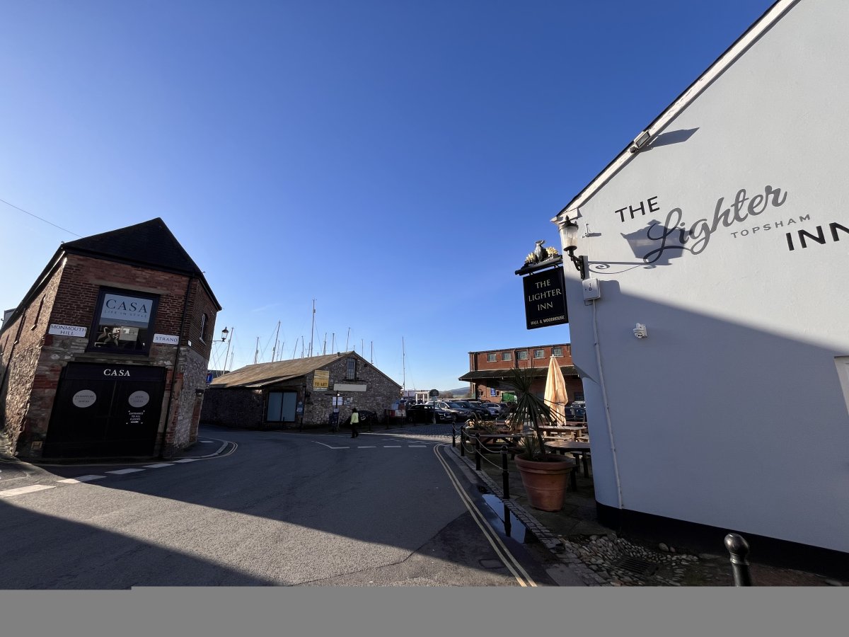 Retail/Shop in Topsham - photo 2