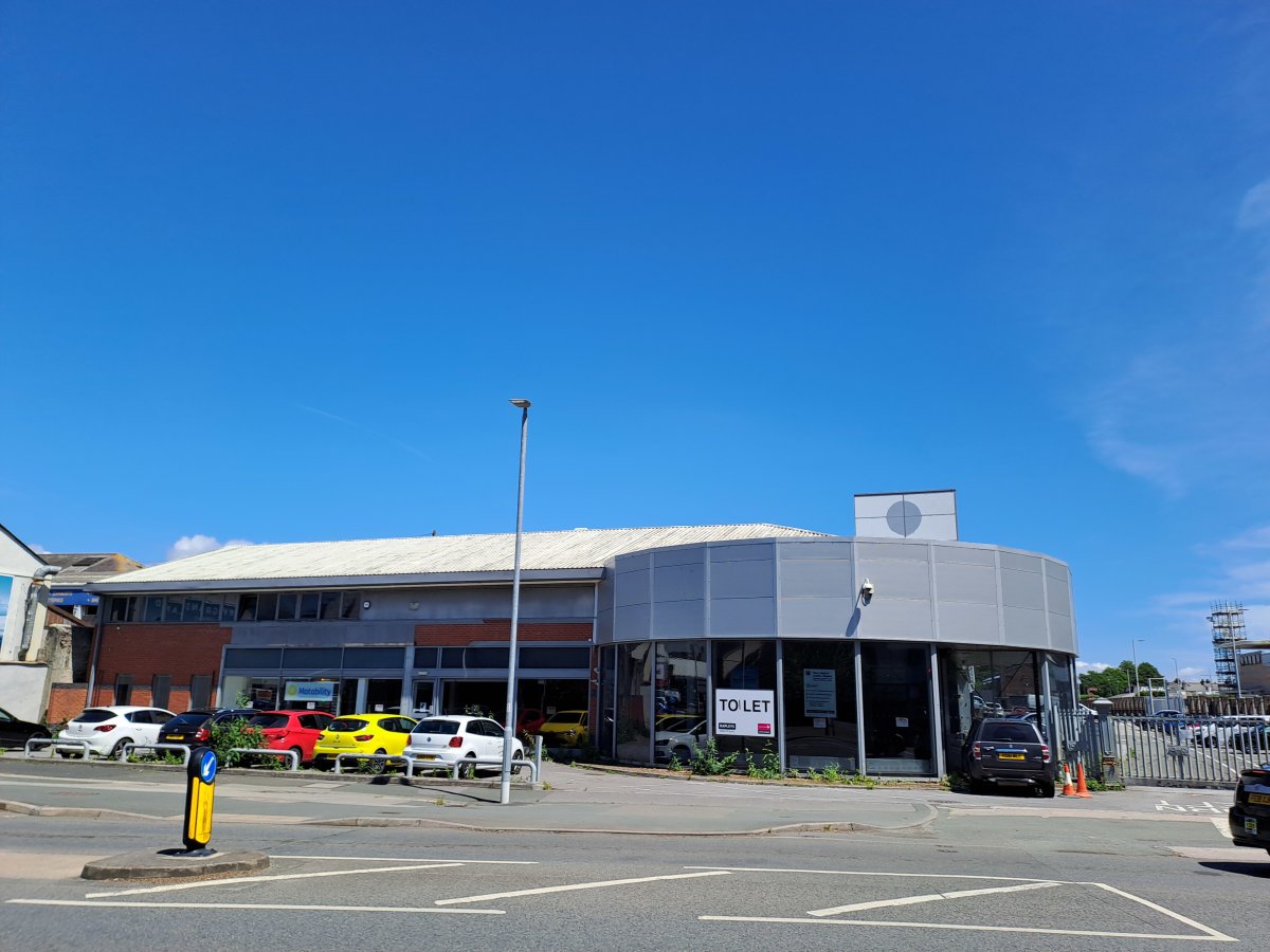 Retail in Plymouth