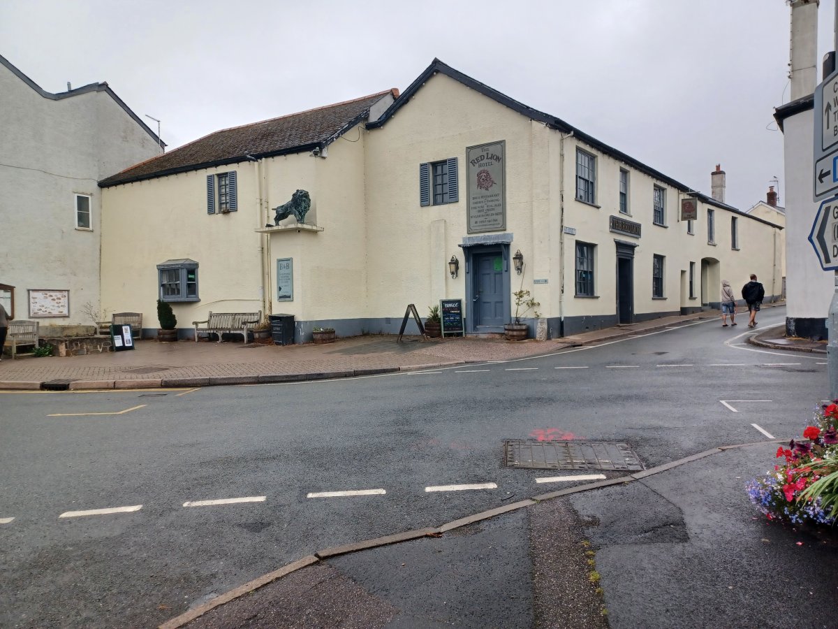 Retail in Chulmleigh