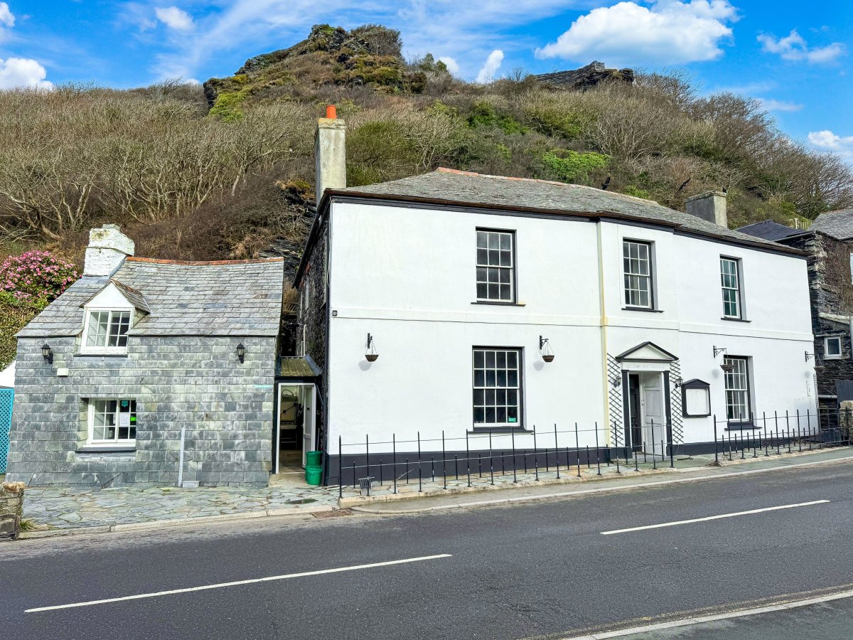 Retail in Wadebridge