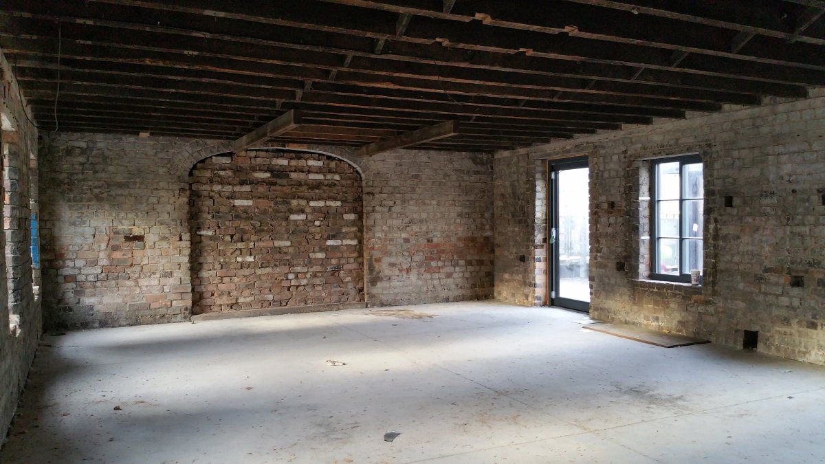 Retail/Shop in Swadlincote - photo 4