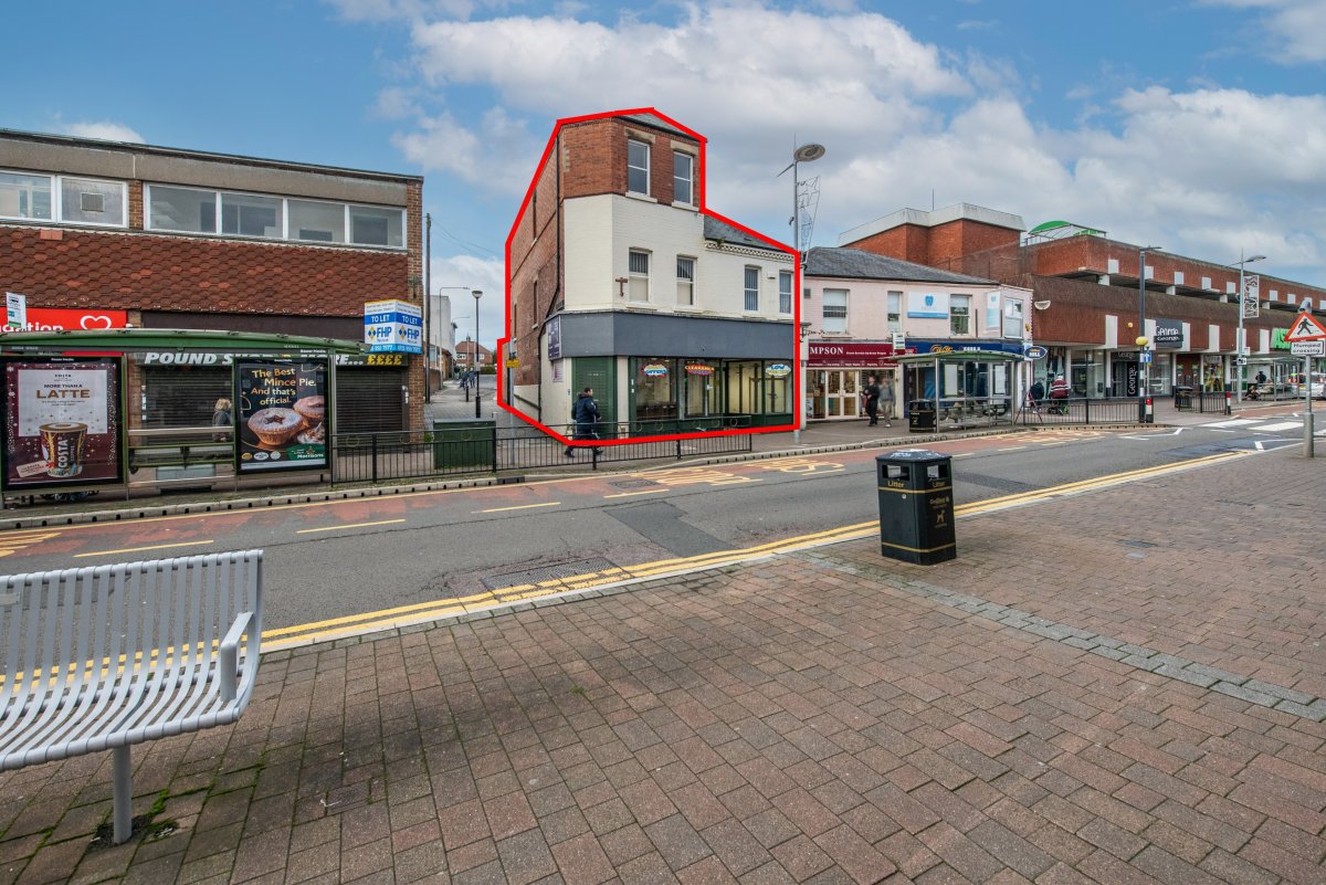 Retail in Arnold