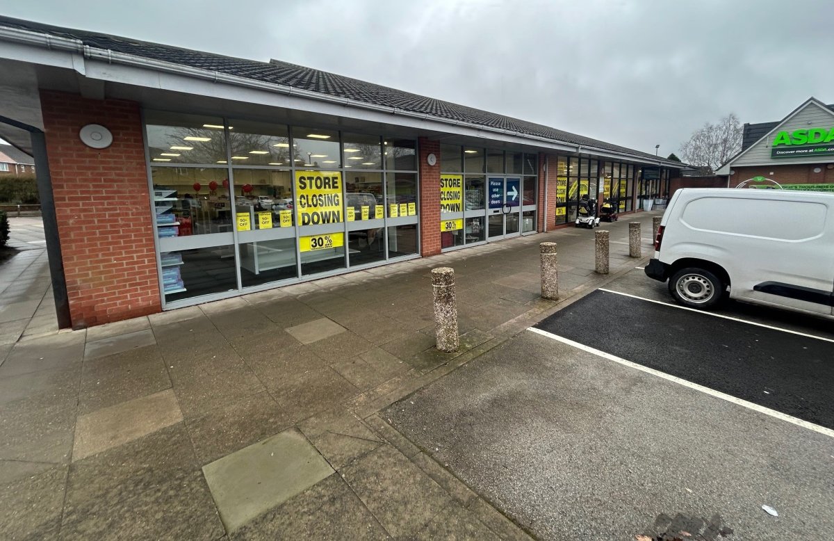 Retail in New Ollerton