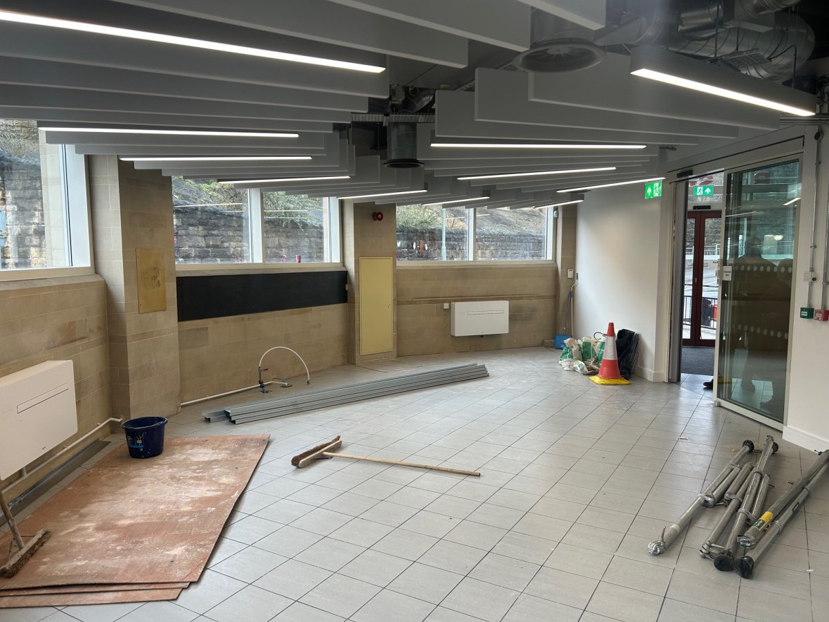 Retail/Shop in Mansfield - photo 3