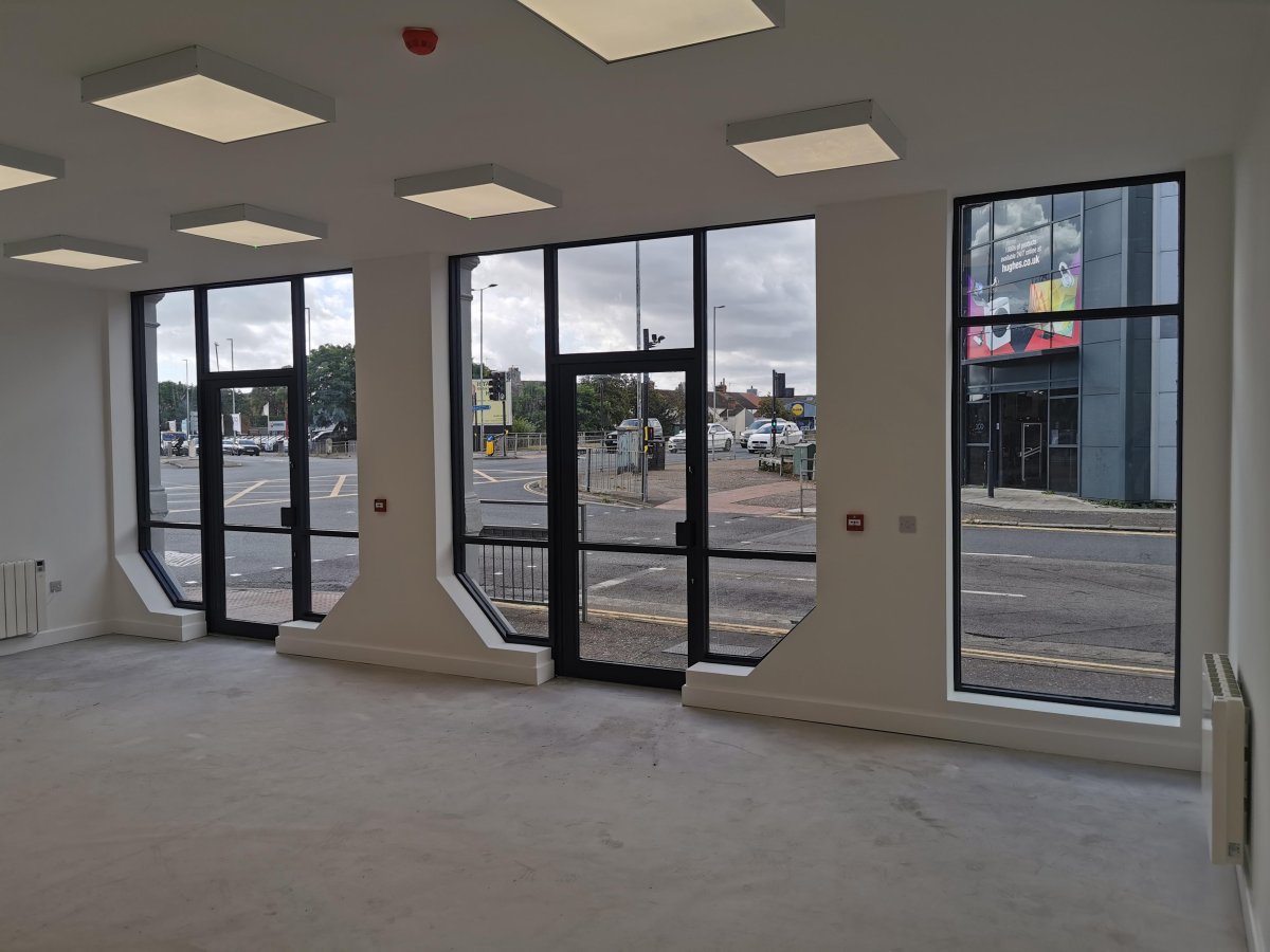 Retail/Shop in Great Yarmouth - photo 2