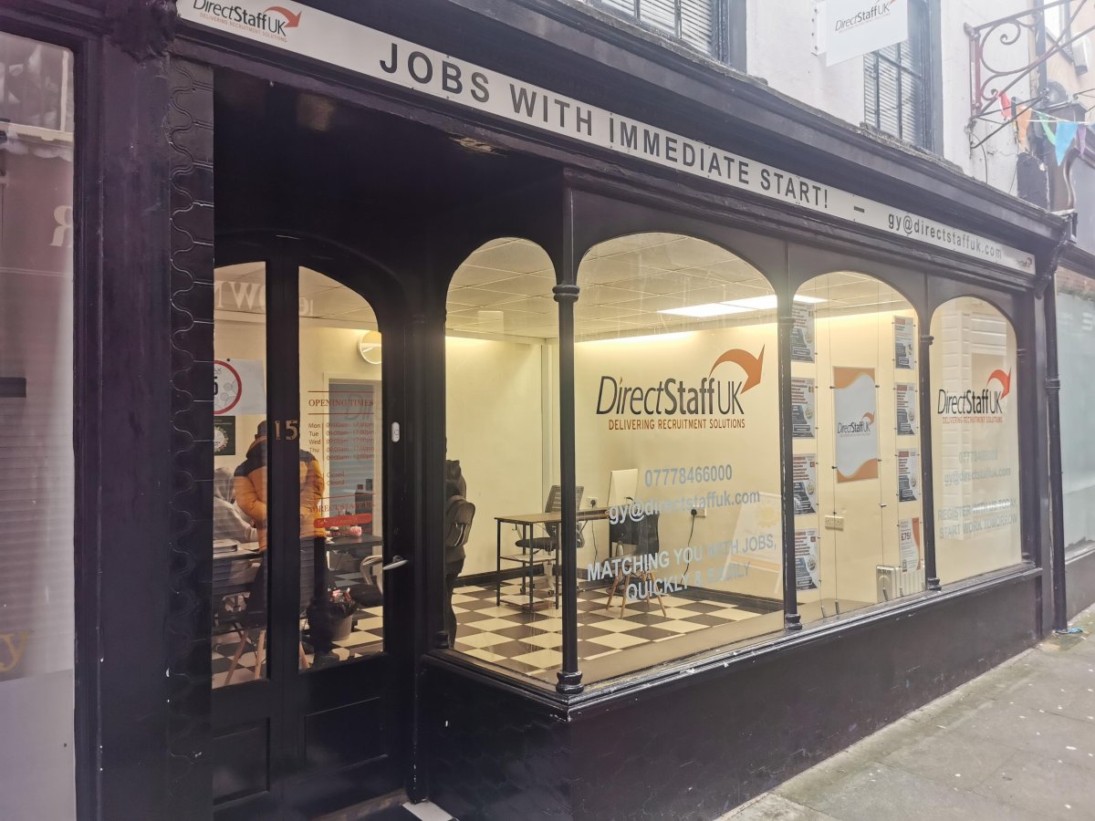 Retail/Shop in Great Yarmouth - photo 4