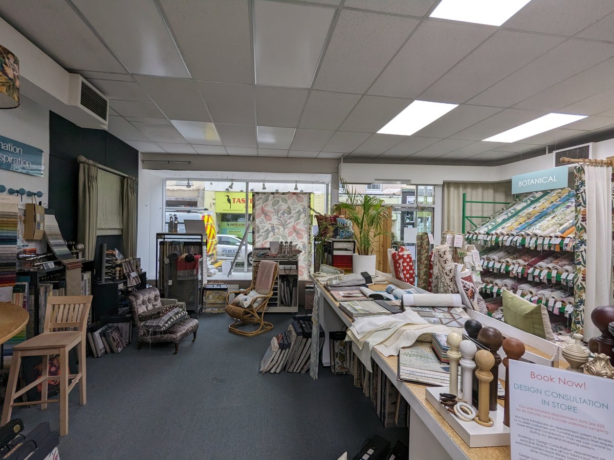 Retail/Shop in Norwich - photo 3
