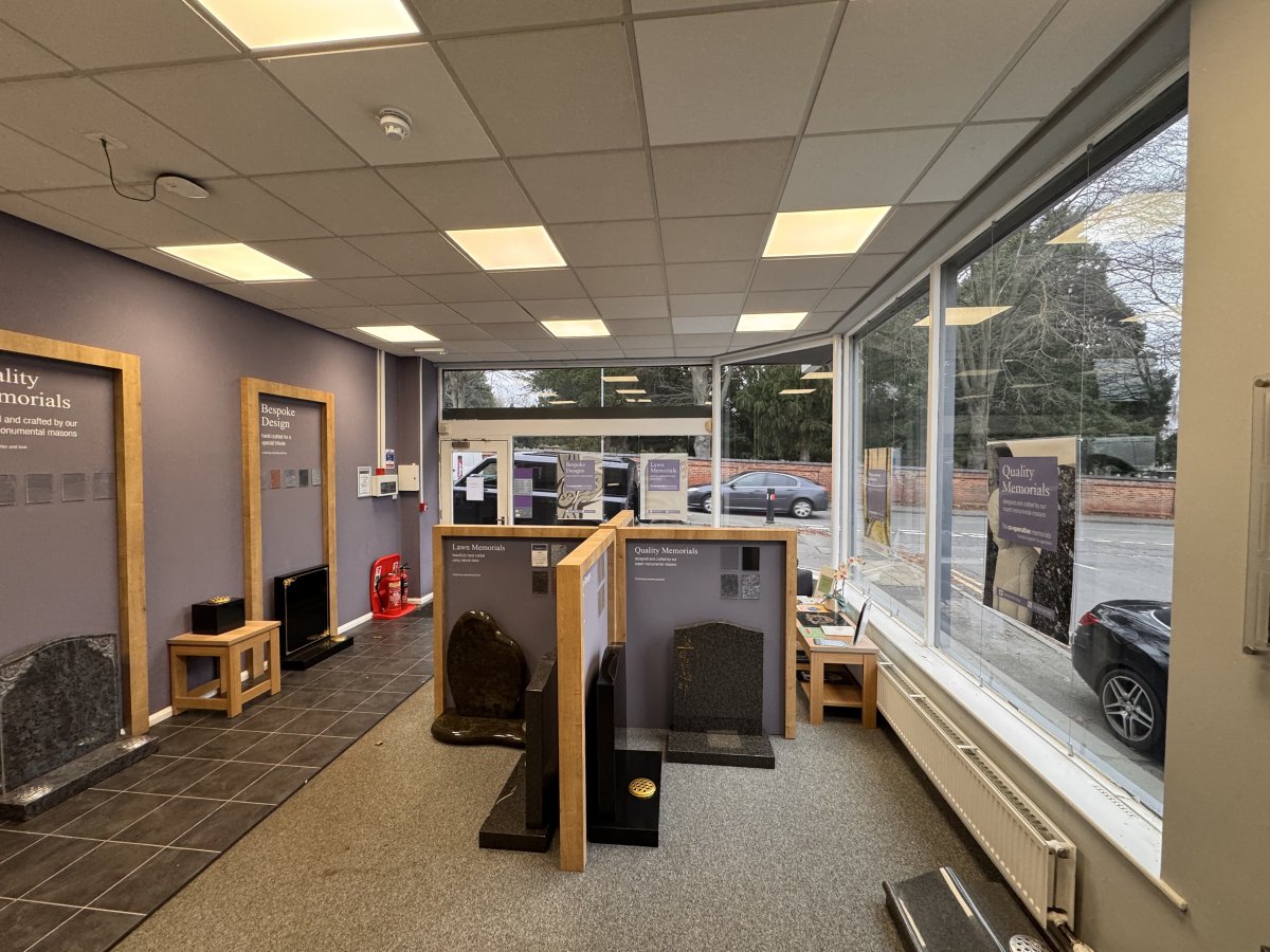 Retail/Shop in Loughborough - photo 2