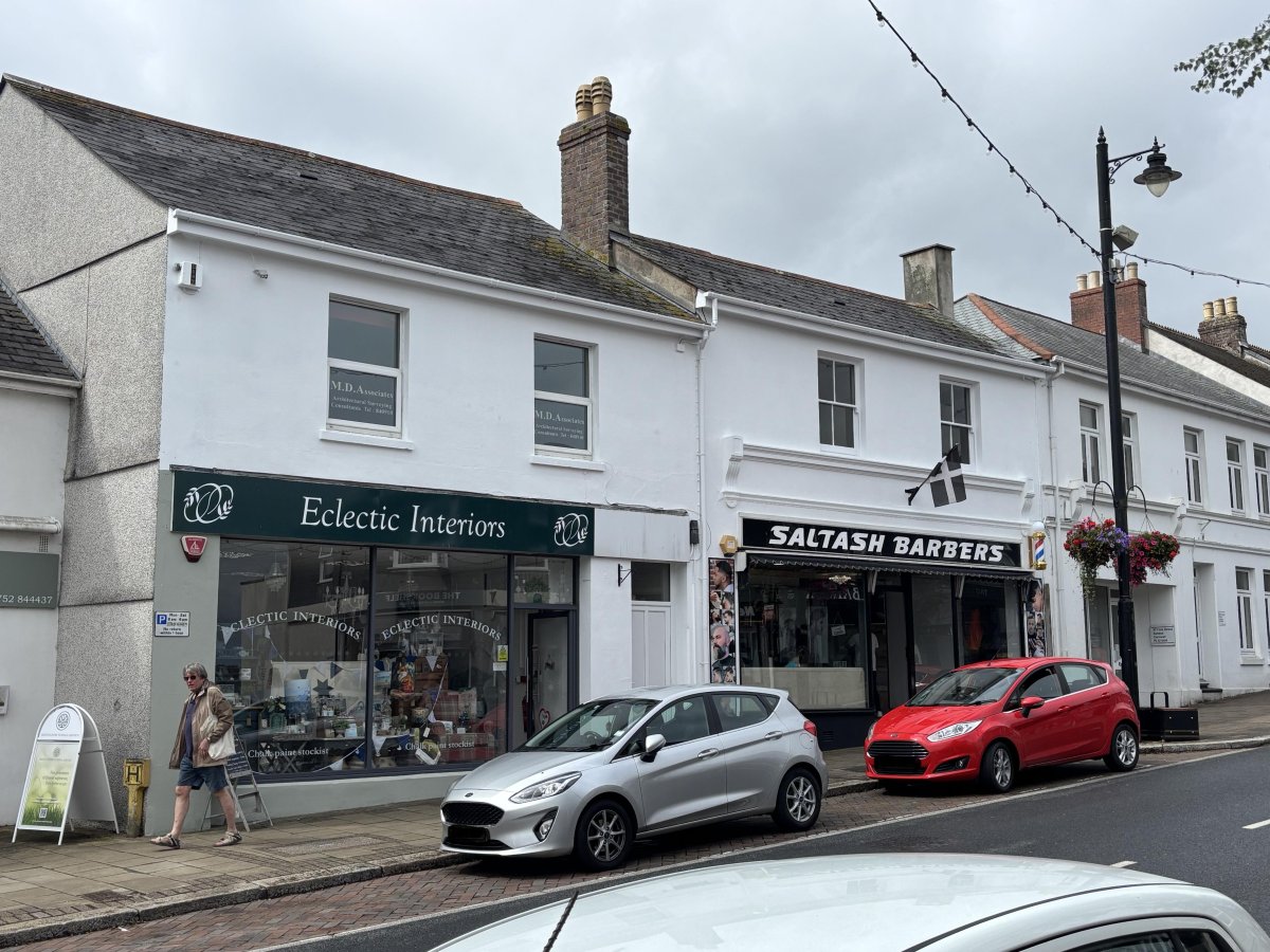 Retail/Shop in Saltash - photo 2