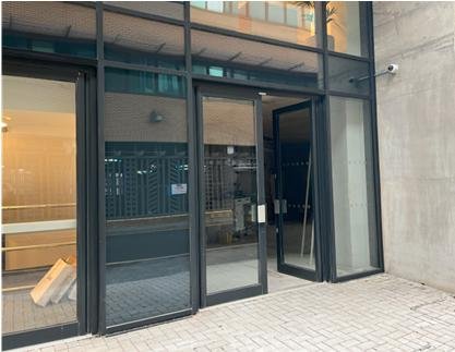 Retail/Shop in Cardiff - photo 4