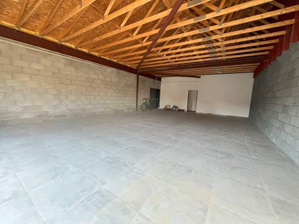 Retail/Shop in Stowmarket - photo 2